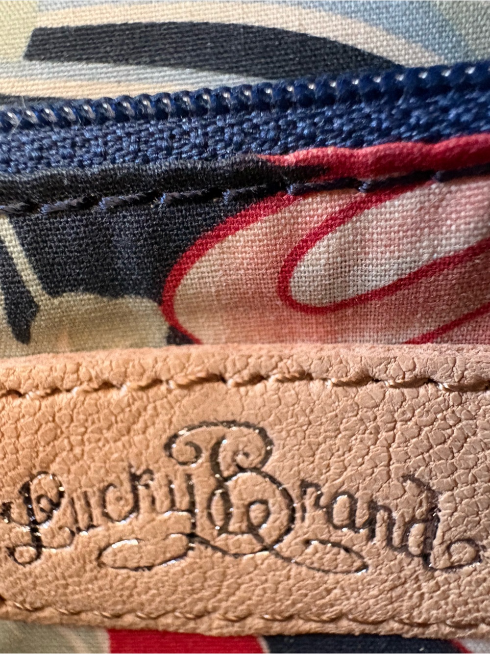 Lucky Brand Leather Wallet Beige - Picture 6 of 13